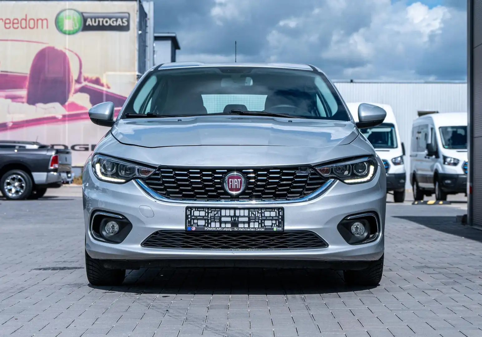 Fiat Tipo Lounge 1,4l,Tempomat Срібний - 2