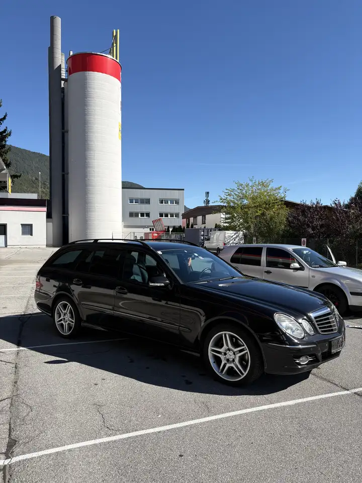 Mercedes-Benz E 280
