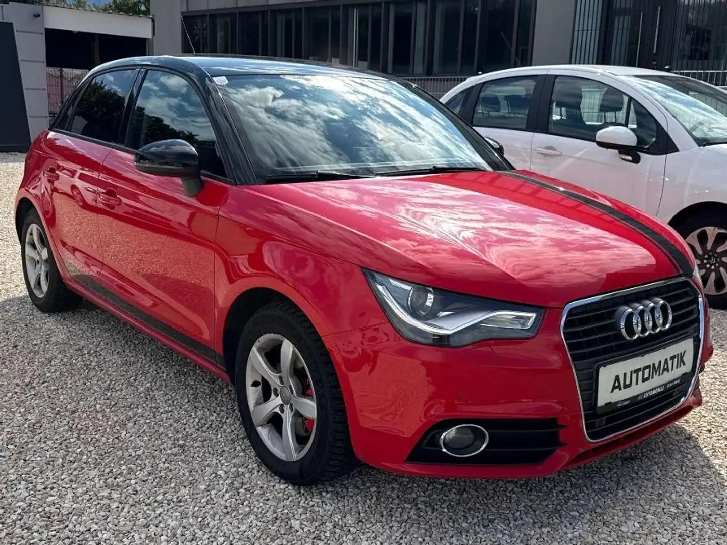 Audi A1 attraction Rot - 2