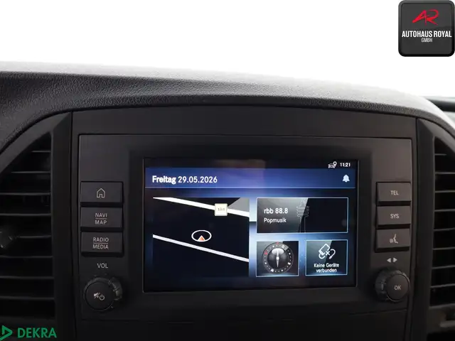 Mercedes-Benz Vito view 21