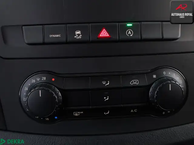 Mercedes-Benz Vito view 23