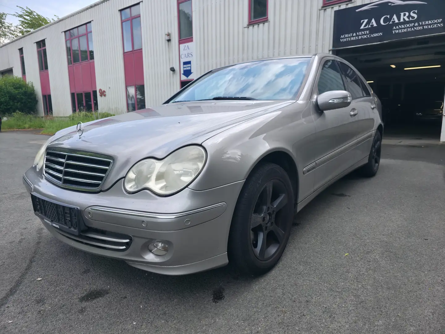 Mercedes-Benz C 200 Kompressor Avantgarde/UNIQUEMENT EXPORTATION Gris - 1