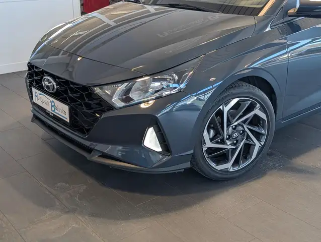 Hyundai i20 view 5