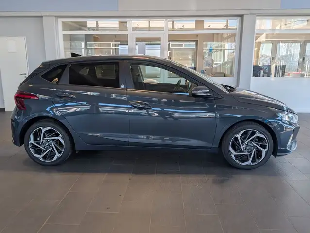 Hyundai i20 view 2