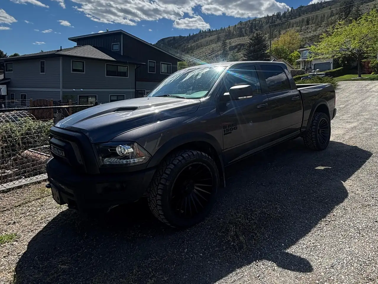 RAM 1500 снимка RAM 1500