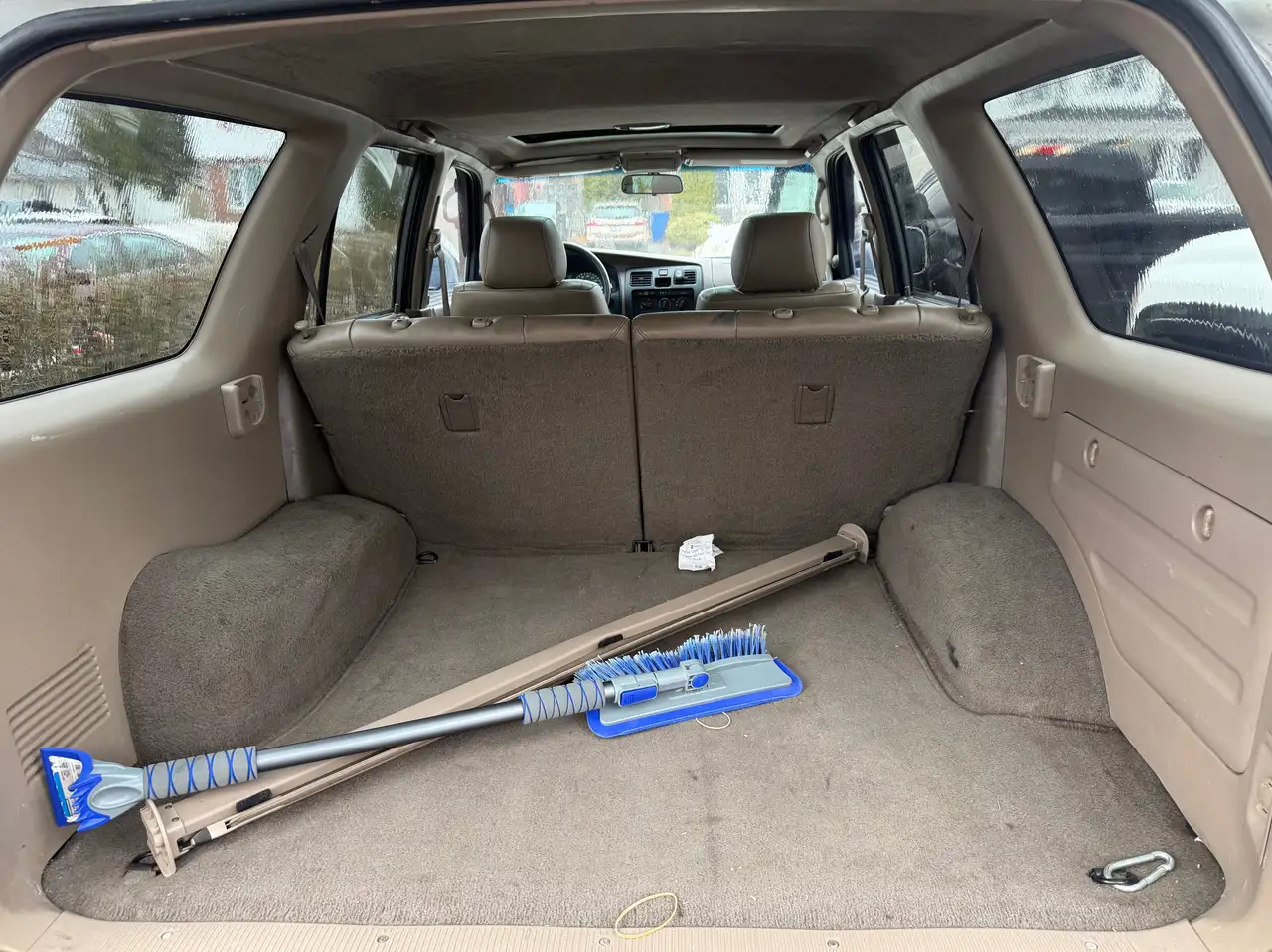 Toyota 4-Runner снимка Toyota 4-Runner