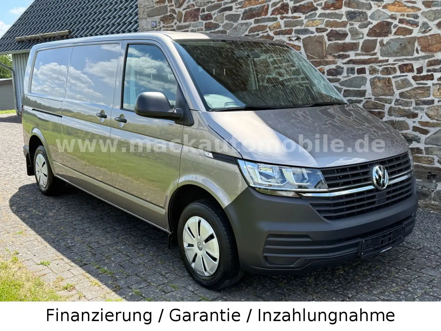 Volkswagen T6 Transporter T6.1 Transporter Kasten lang FWD Beige - 1
