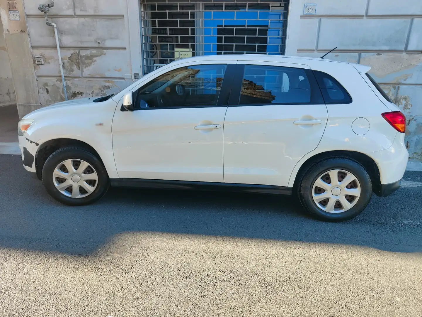 Mitsubishi ASX 1.6 Inform bi-fuel Gpl 2wd FL Bianco - 1