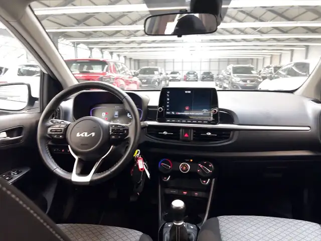 Kia Picanto view 9