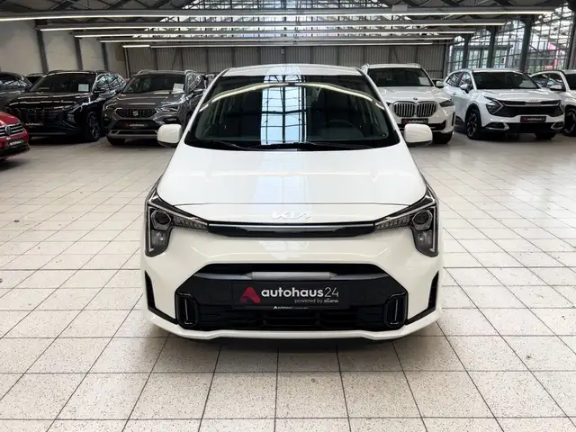 Kia Picanto view 2