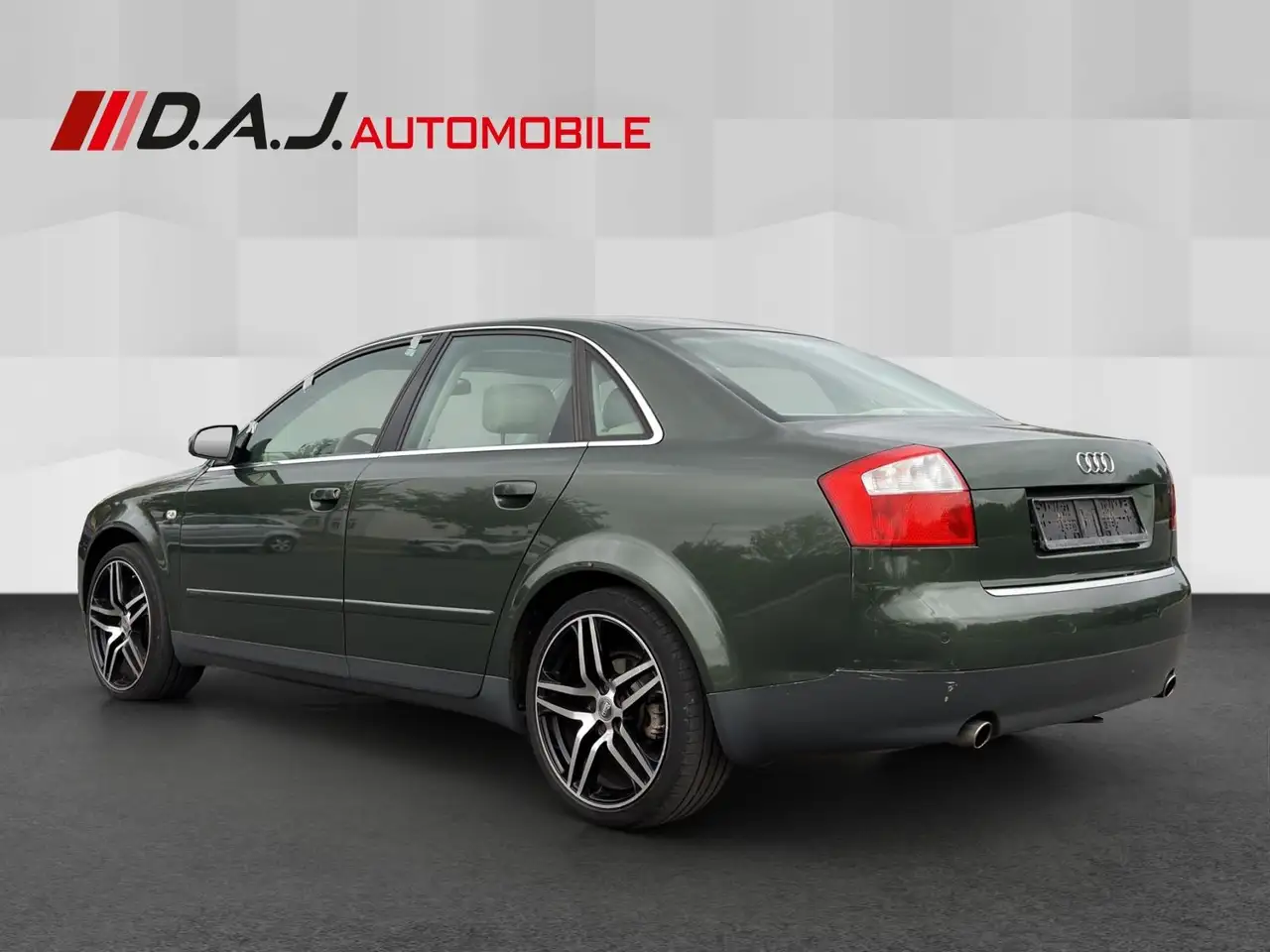 Audi A4 2.4 multitronic / 2.Hand Klimaaut SHZ PDC Alu, foto 3