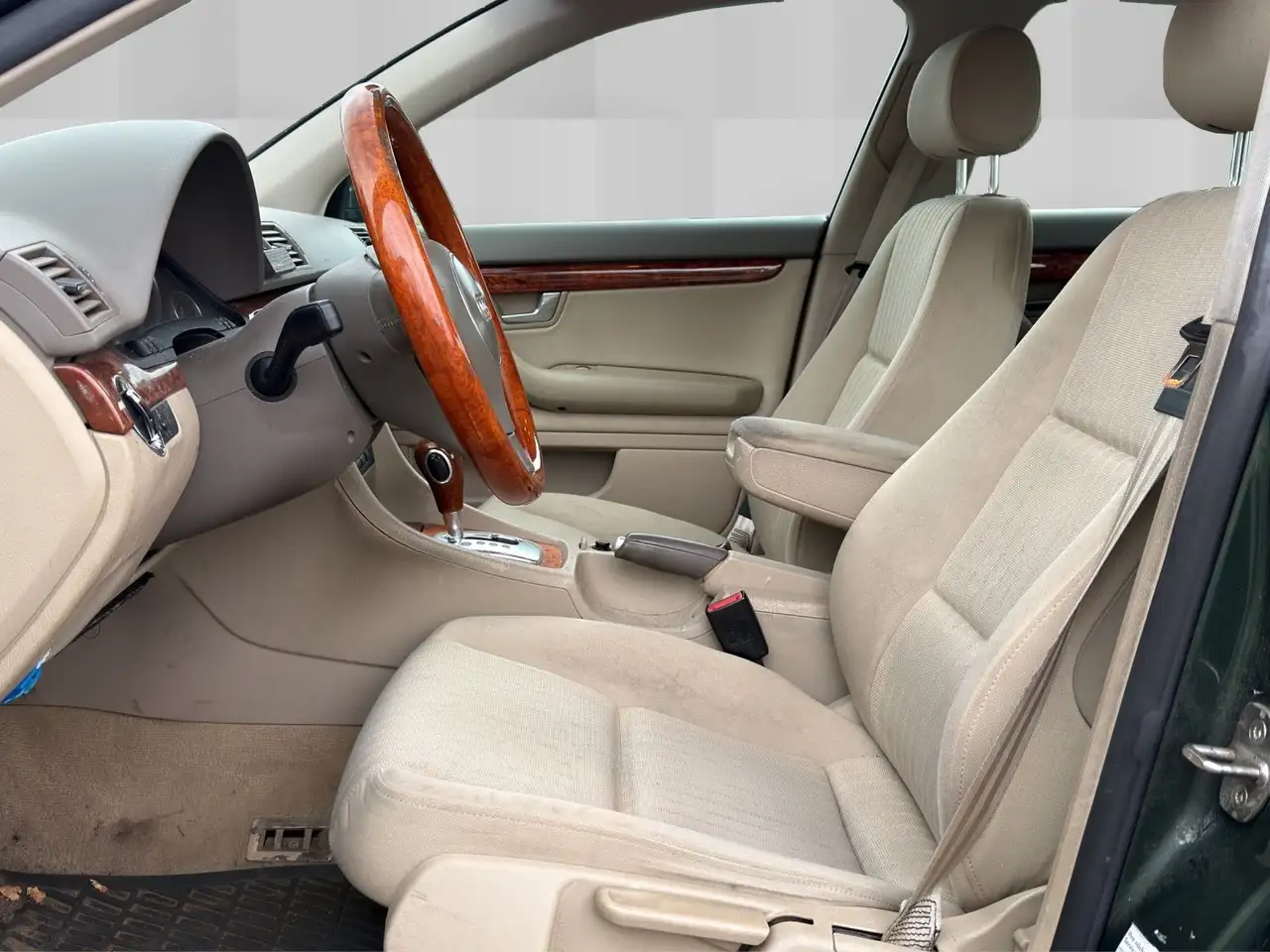 Audi A4 2.4 multitronic / 2.Hand Klimaaut SHZ PDC Alu, foto 9