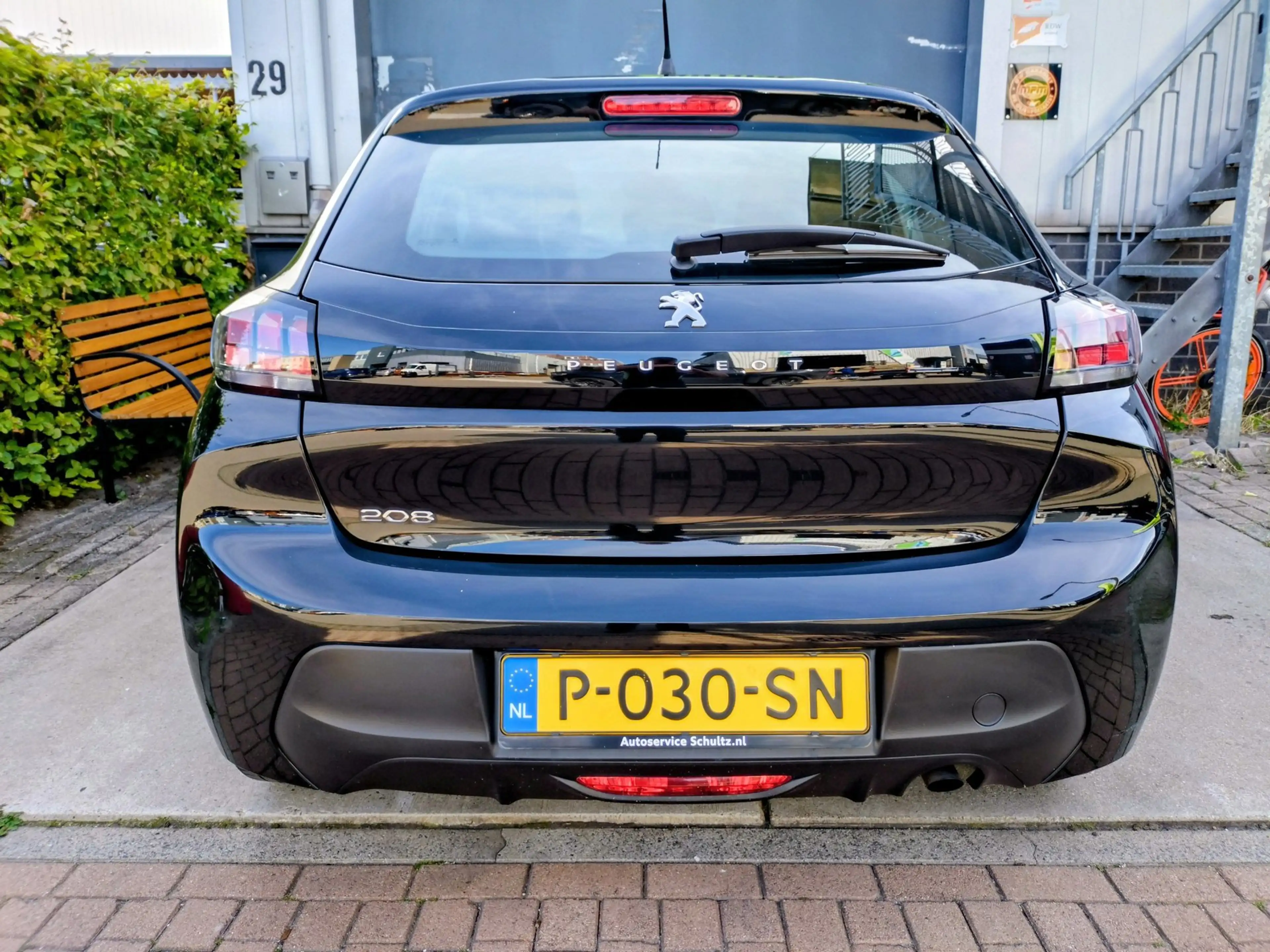 Peugeot 208 1.2 PureTech Active — photo 6