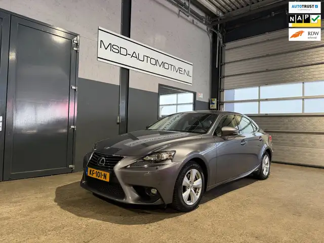 Lexus IS 300 300h Lexus Onderhouden 2e Eigenaar NAP