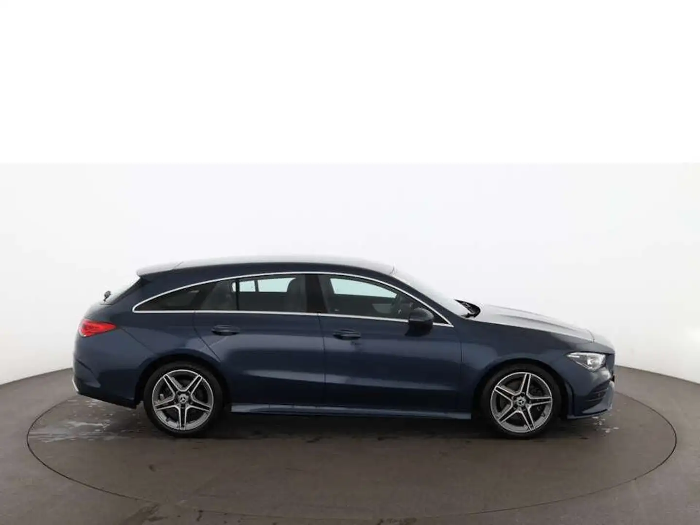 Mercedes-Benz CLA 200 d SB AMG Line Aut LED RADAR LEDER ASSIST Blau - 2