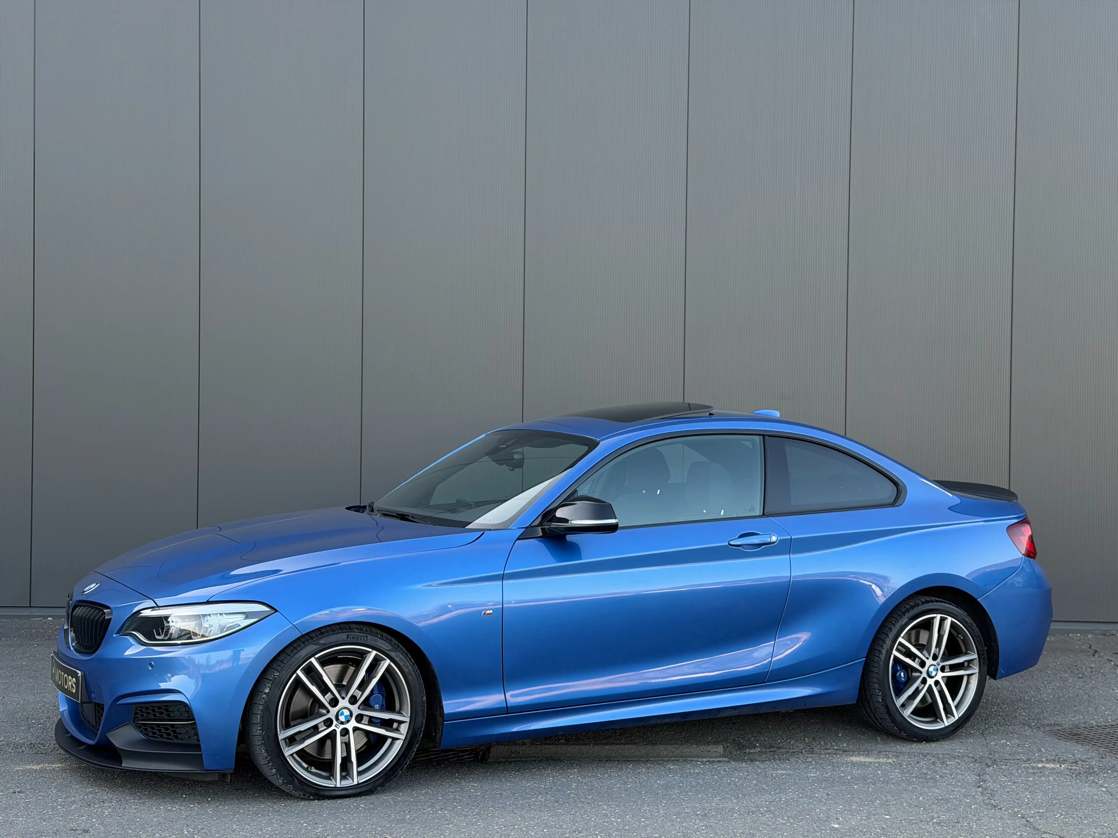 BMW 240 i xDrive 340cv - Akrapovic - Toit ouvrant - Harman — photo 3