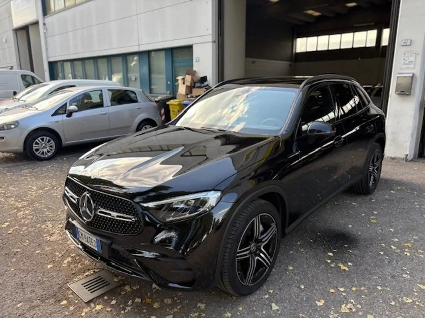 Mercedes-Benz GLC 220 GLC 220d AMG Line Premium Plus 4matic auto Nero - 1