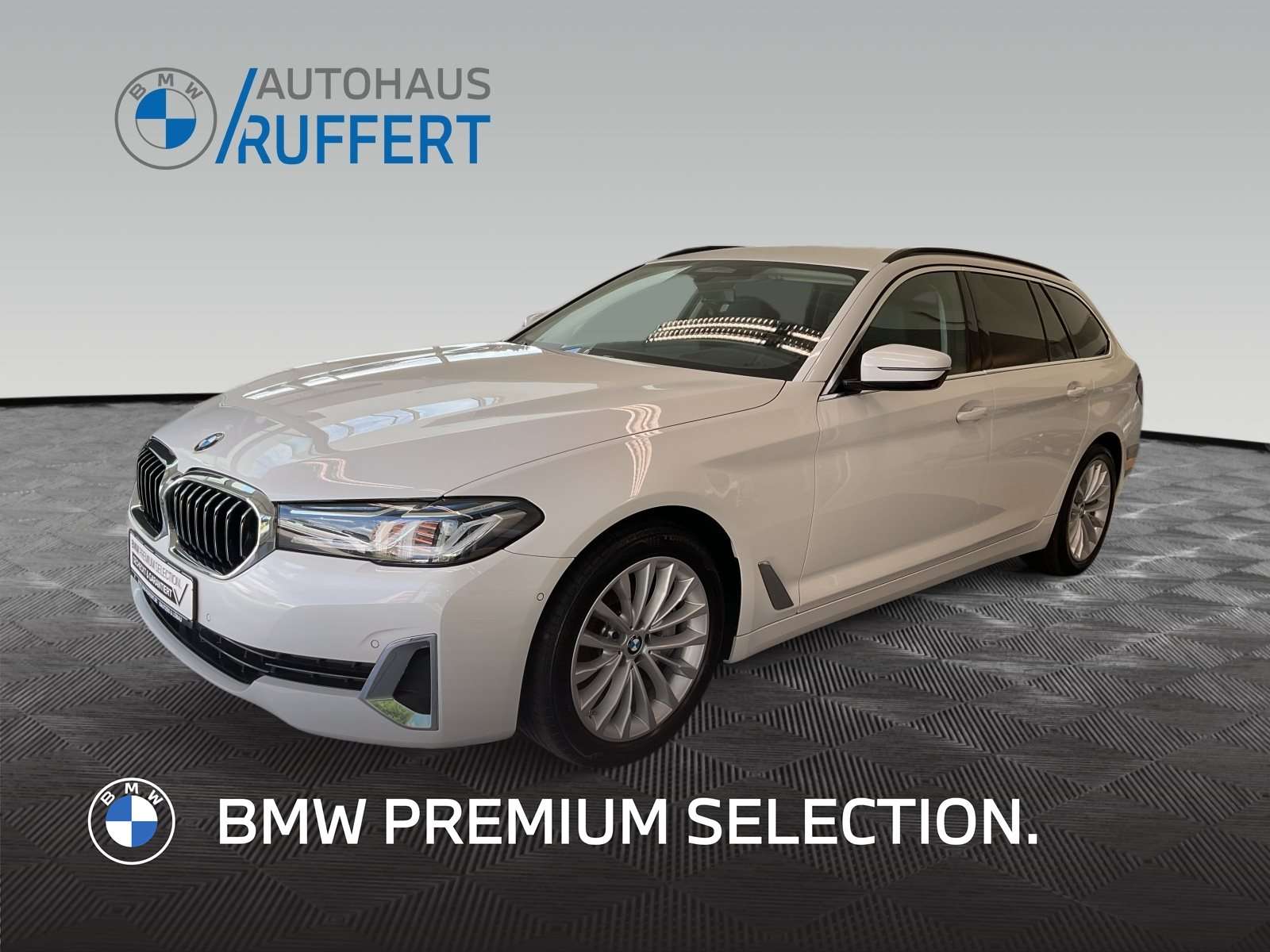 2023 BMW 530