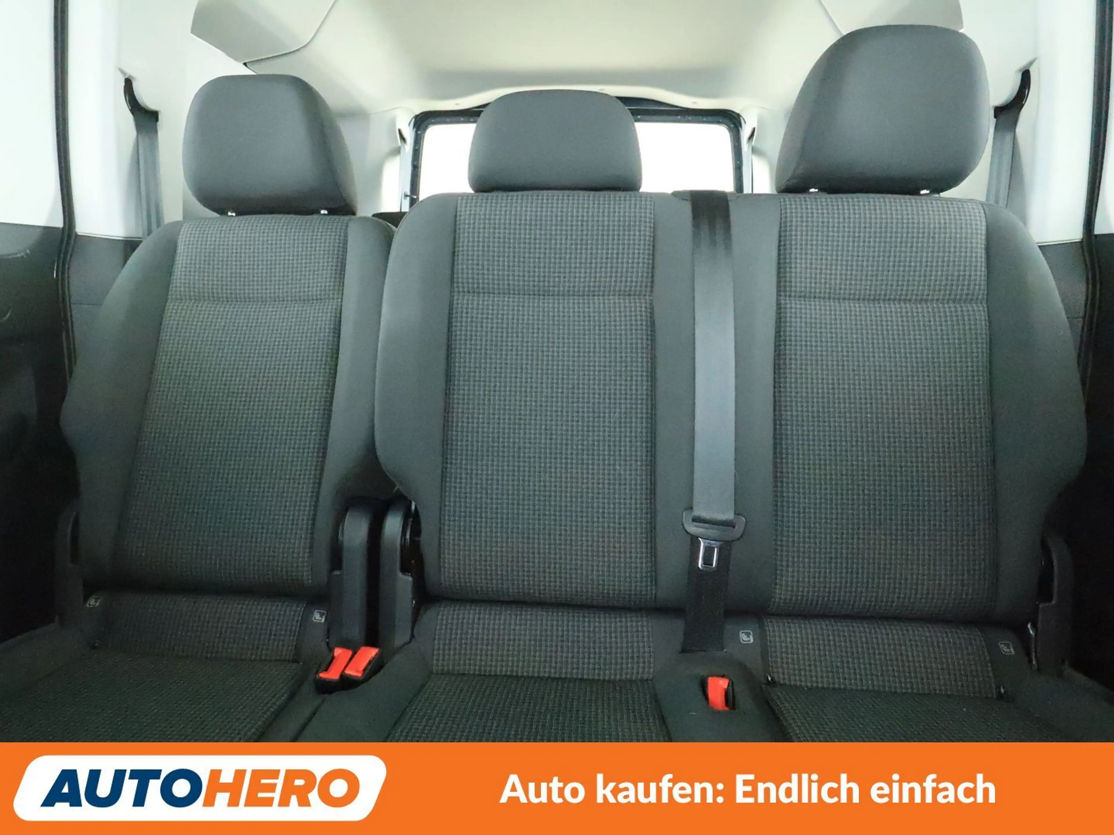 Volkswagen Caddy 2.0 TDI Maxi Aut.*NAVI*CAM*VC*ACC* — photo 15