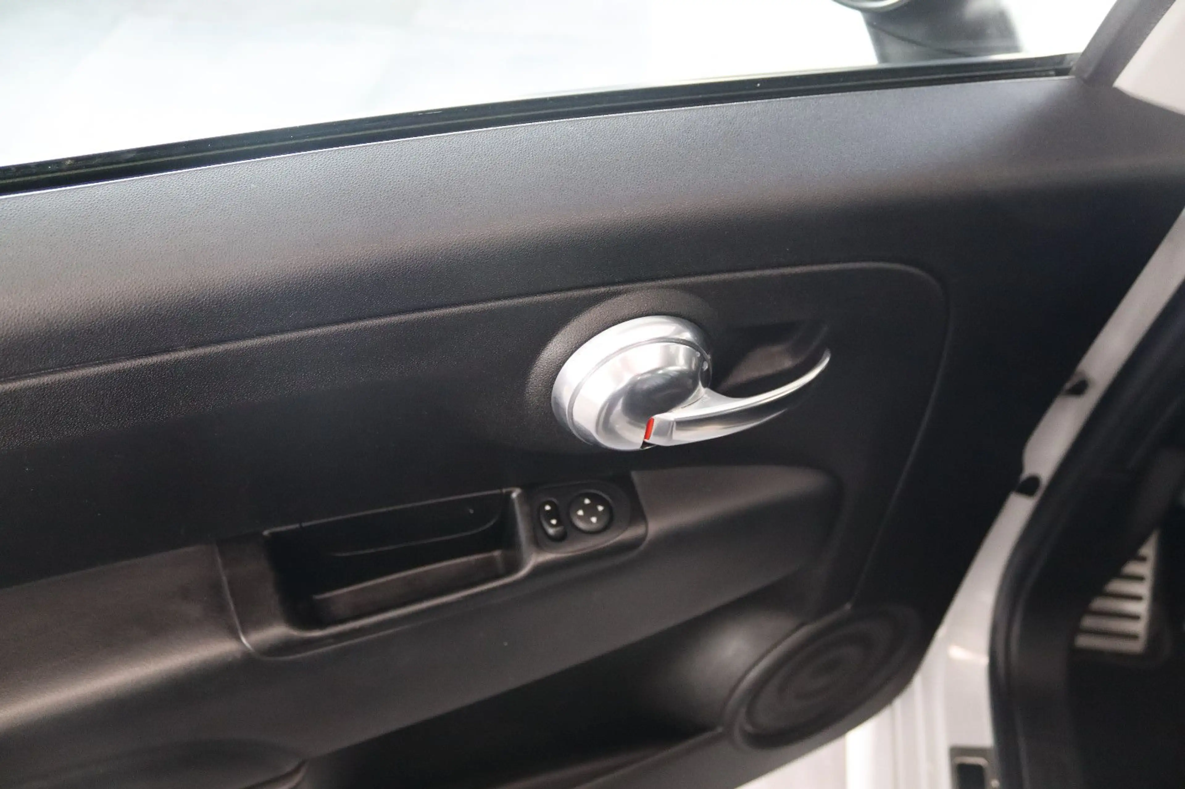 Abarth 500 Cabrio 595 C Turismo — photo 15