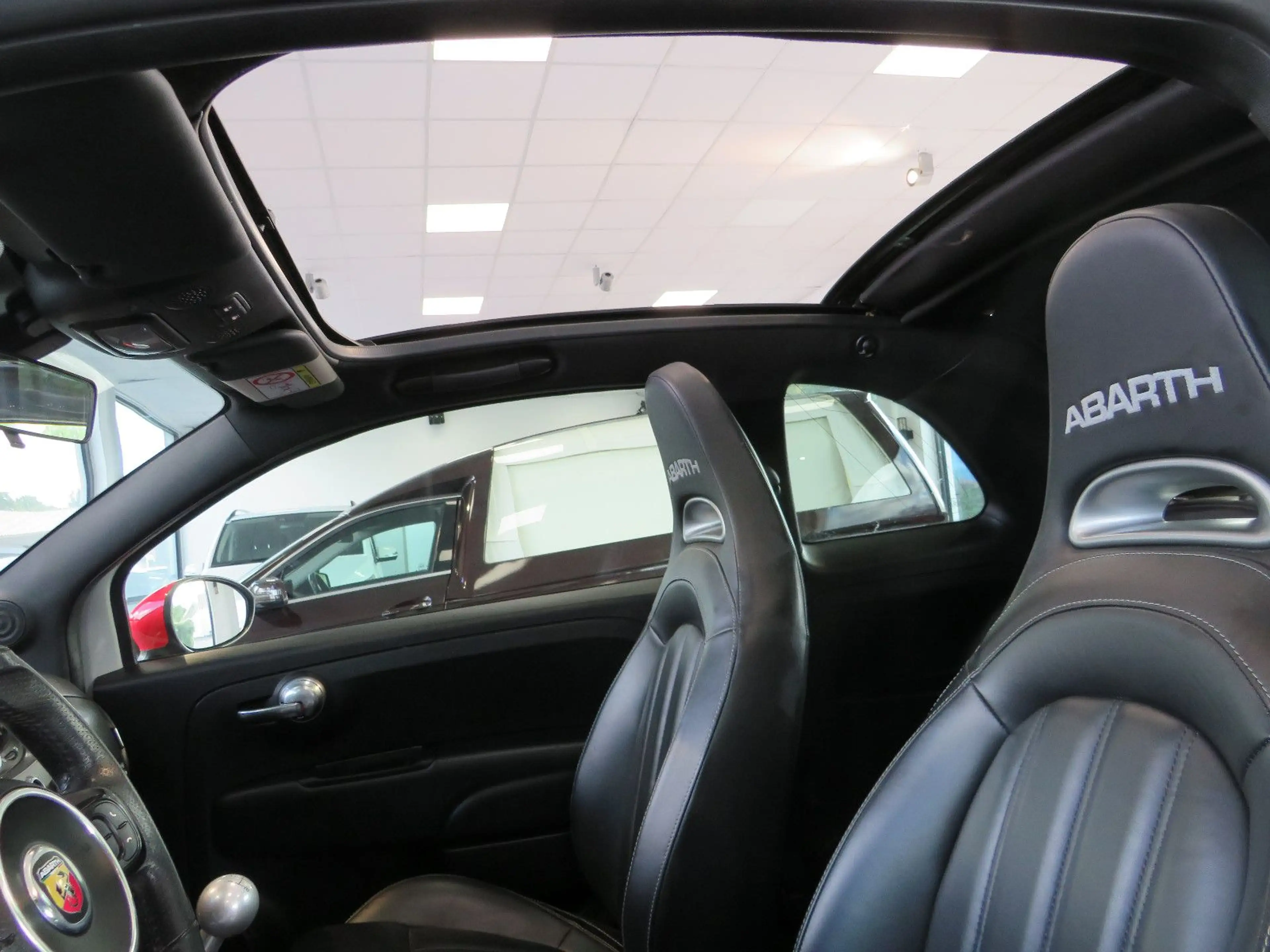 Abarth 500 Cabrio 595 C Turismo — photo 10