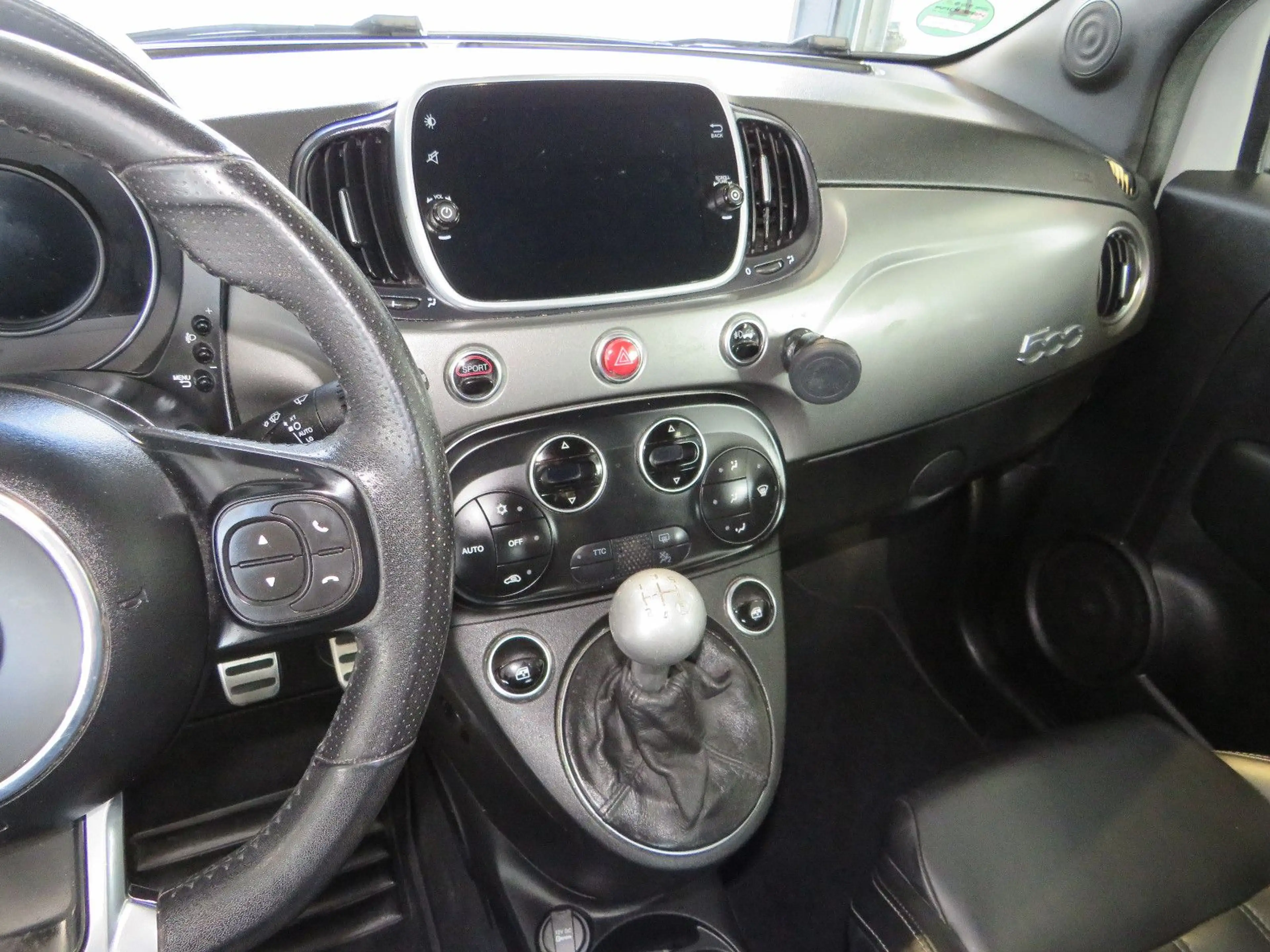Abarth 500 Cabrio 595 C Turismo — photo 12