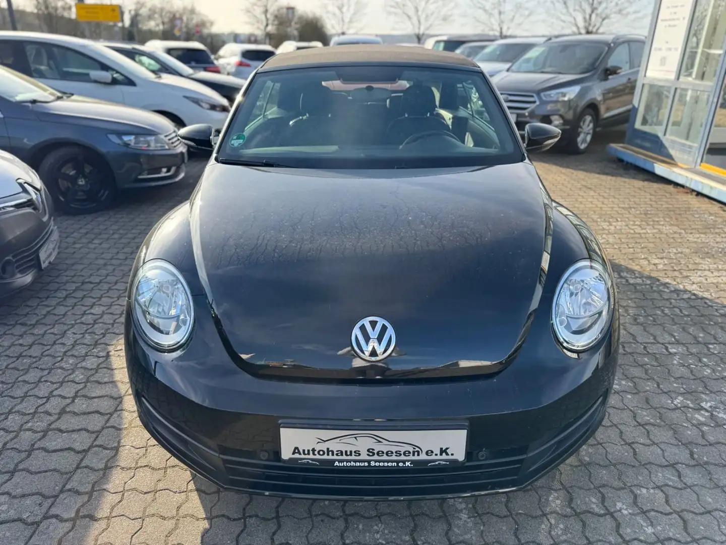 Volkswagen Beetle Cabriolet  BMT Schwarz - 2