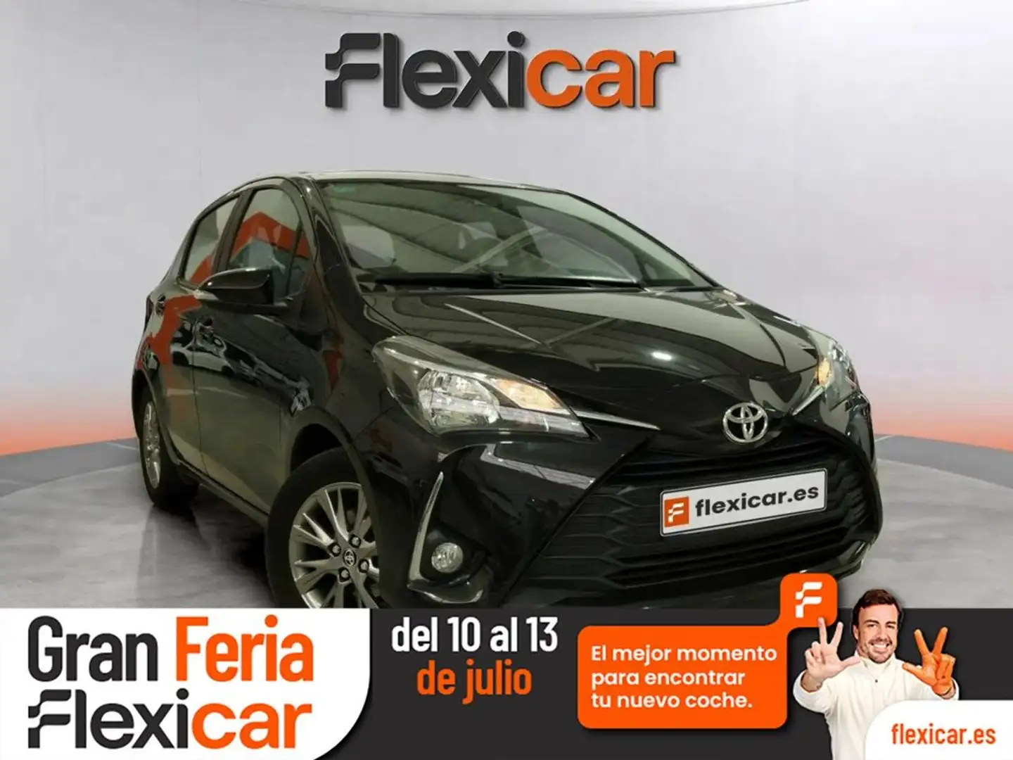 Toyota Yaris 1.0 Active Negro - 1