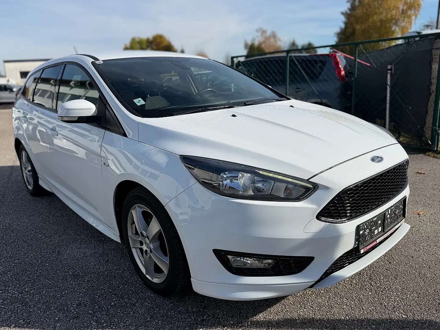 Ford Focus ST Weiß - 1