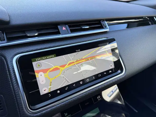 Land Rover Range Rover Velar view 17