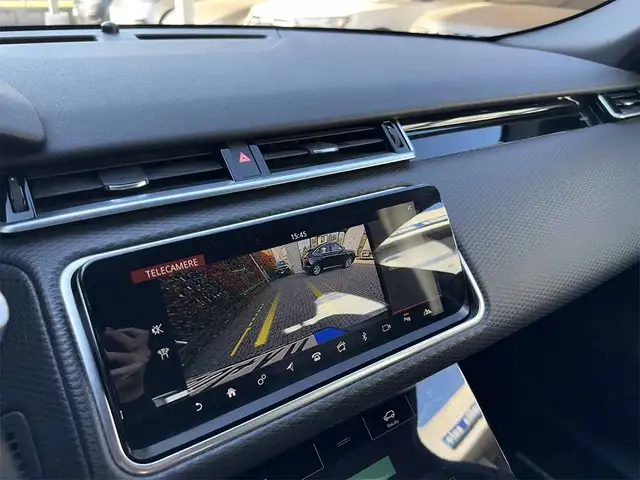 Land Rover Range Rover Velar view 13