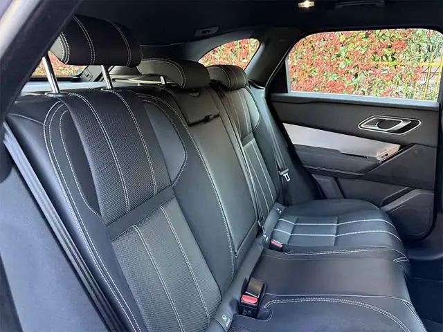 Land Rover Range Rover Velar view 22