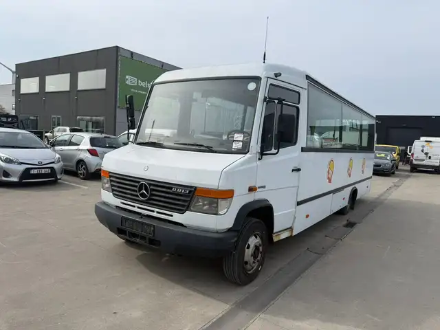 Mercedes-Benz Vario 813 (Stock ID 49451)