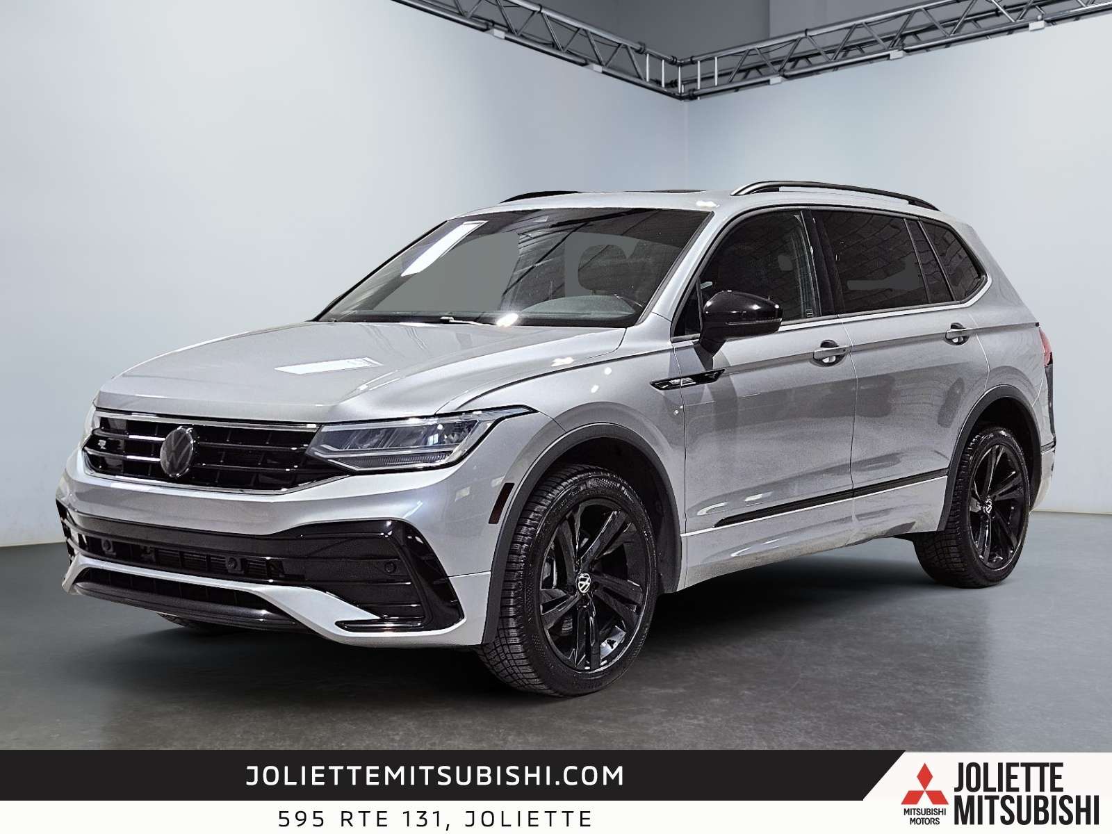 2023 Volkswagen Tiguan Comfortline R-Line Black Edition 4WD Toit Pano Cui