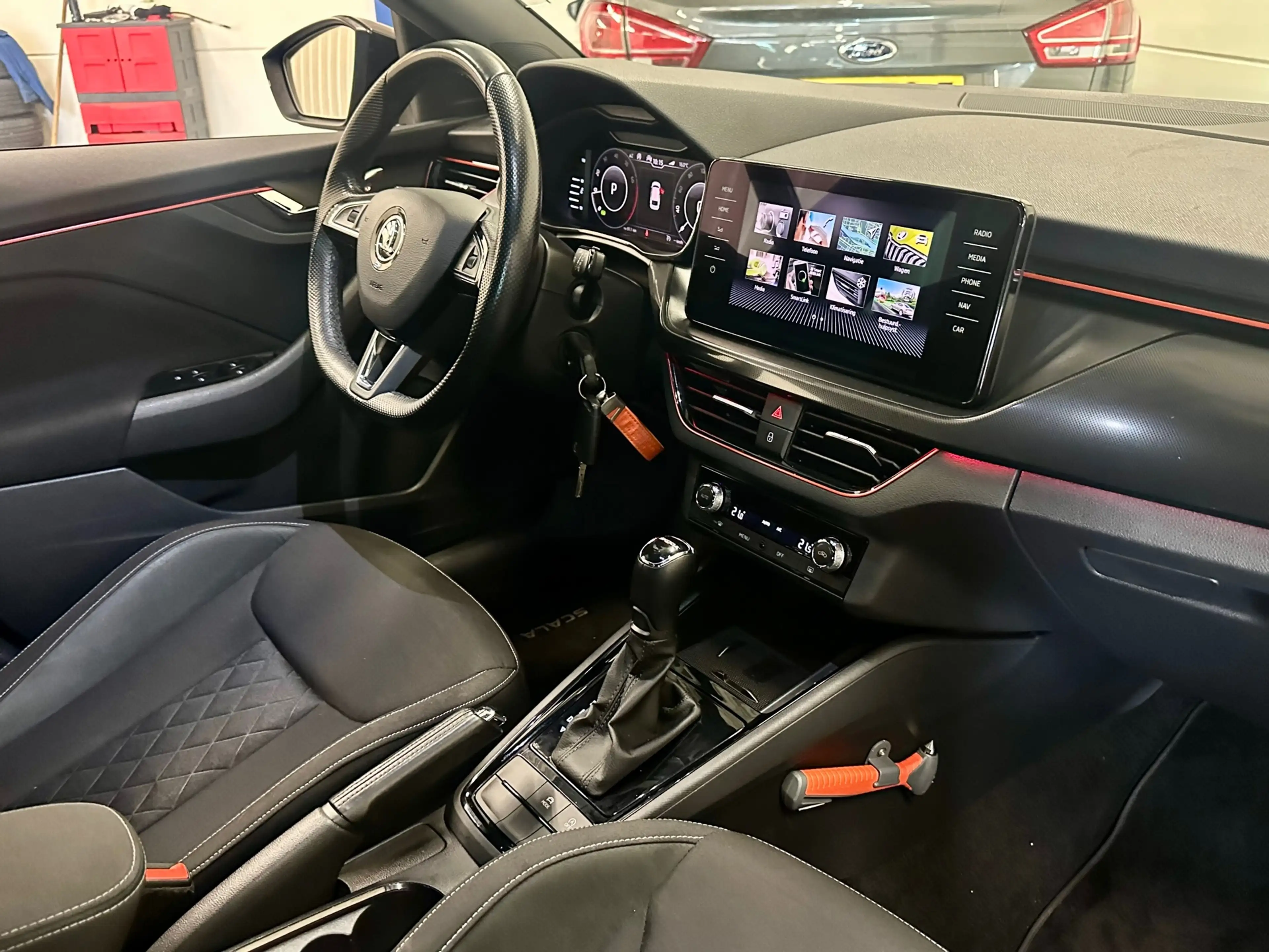 Skoda Scala 1.5 TSI Sport Business Automaat 150pk — photo 12
