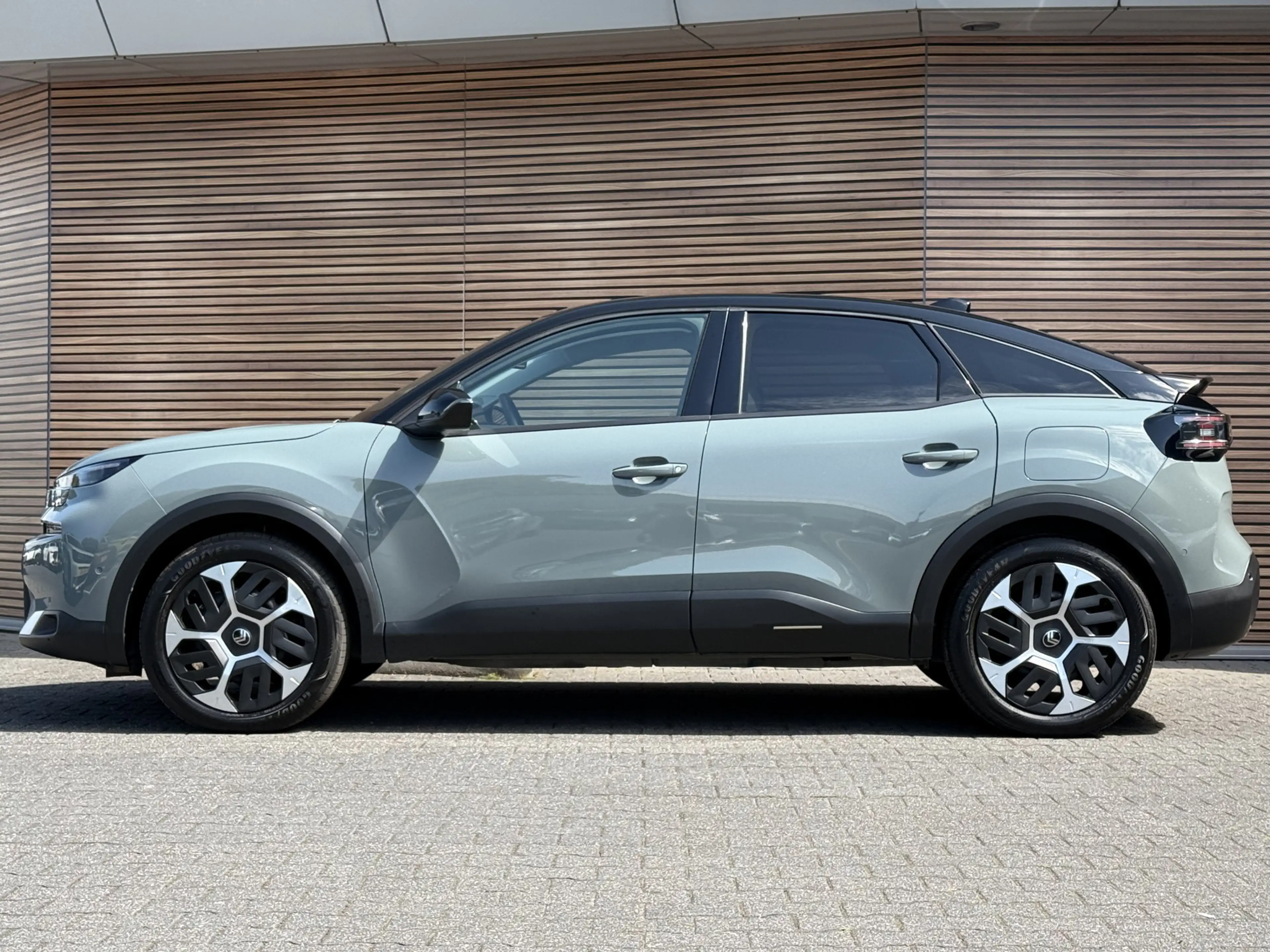 Citroen E-C4 Electric Max 156pk Extended range 54 kWh Navi / Carplay/ HU — photo 5