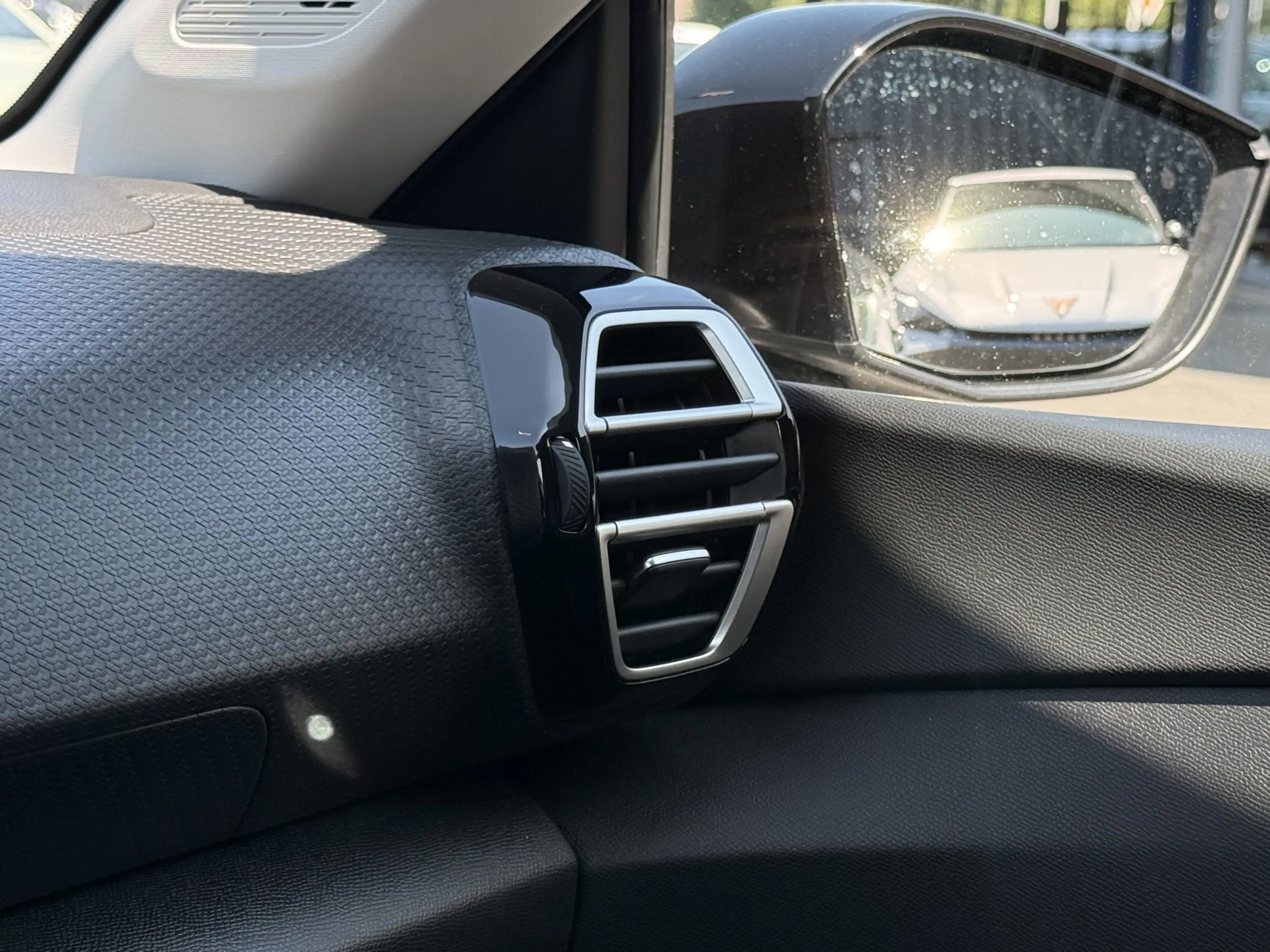Citroen E-C4 Electric Max 156pk Extended range 54 kWh Navi / Carplay/ HU — photo 43