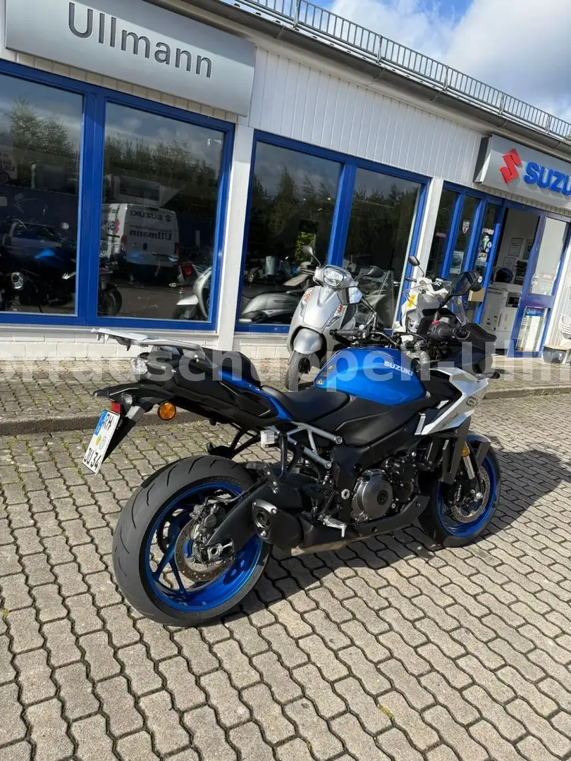 Suzuki GSX-S 1000GX Blau - 2