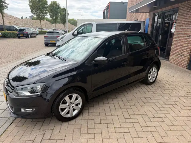Volkswagen Polo view 11