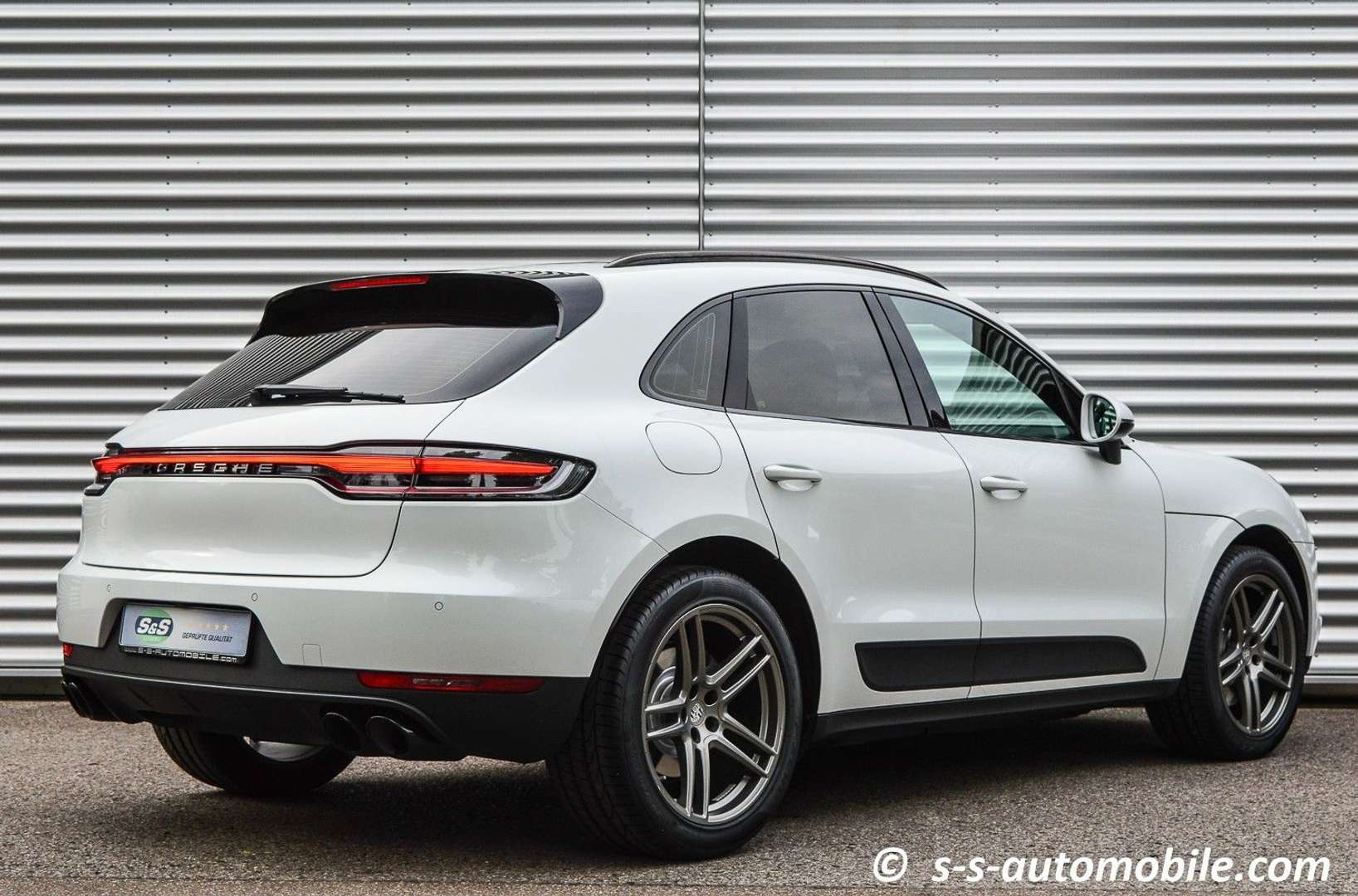 Porsche Macan I S Panorama -  - Joinsteer - #5