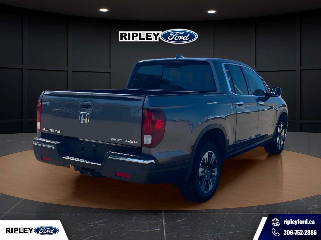 2017 Honda Ridgeline Touring — снимка 1