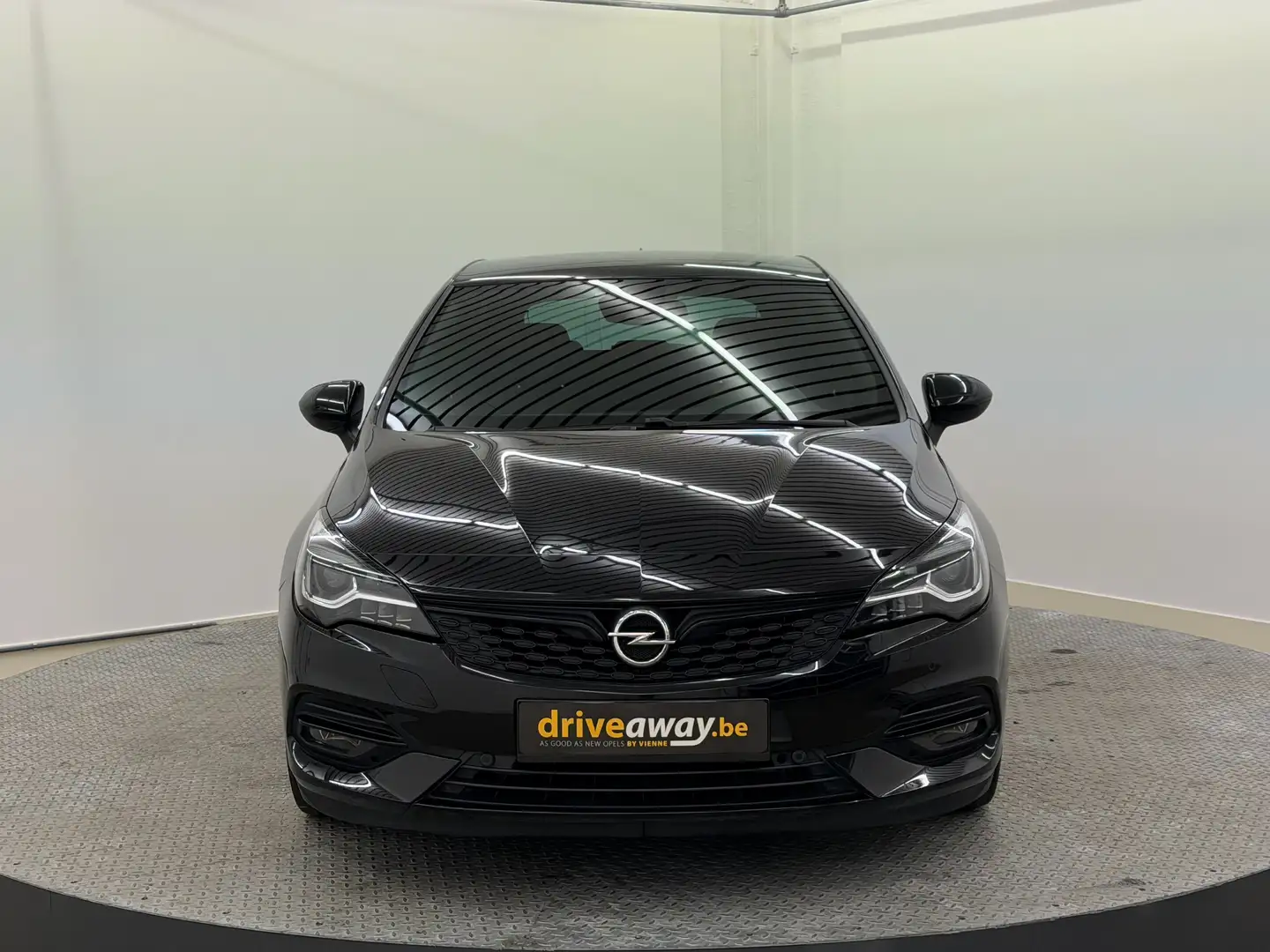 Opel Astra ULTIMATE FULL OPTIONS aan TOP prijs met garantie Noir - 2