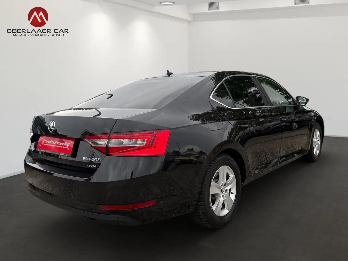 Skoda Superb 2.0 TDI Ambition 4x4 DSG. Schwarz - 2