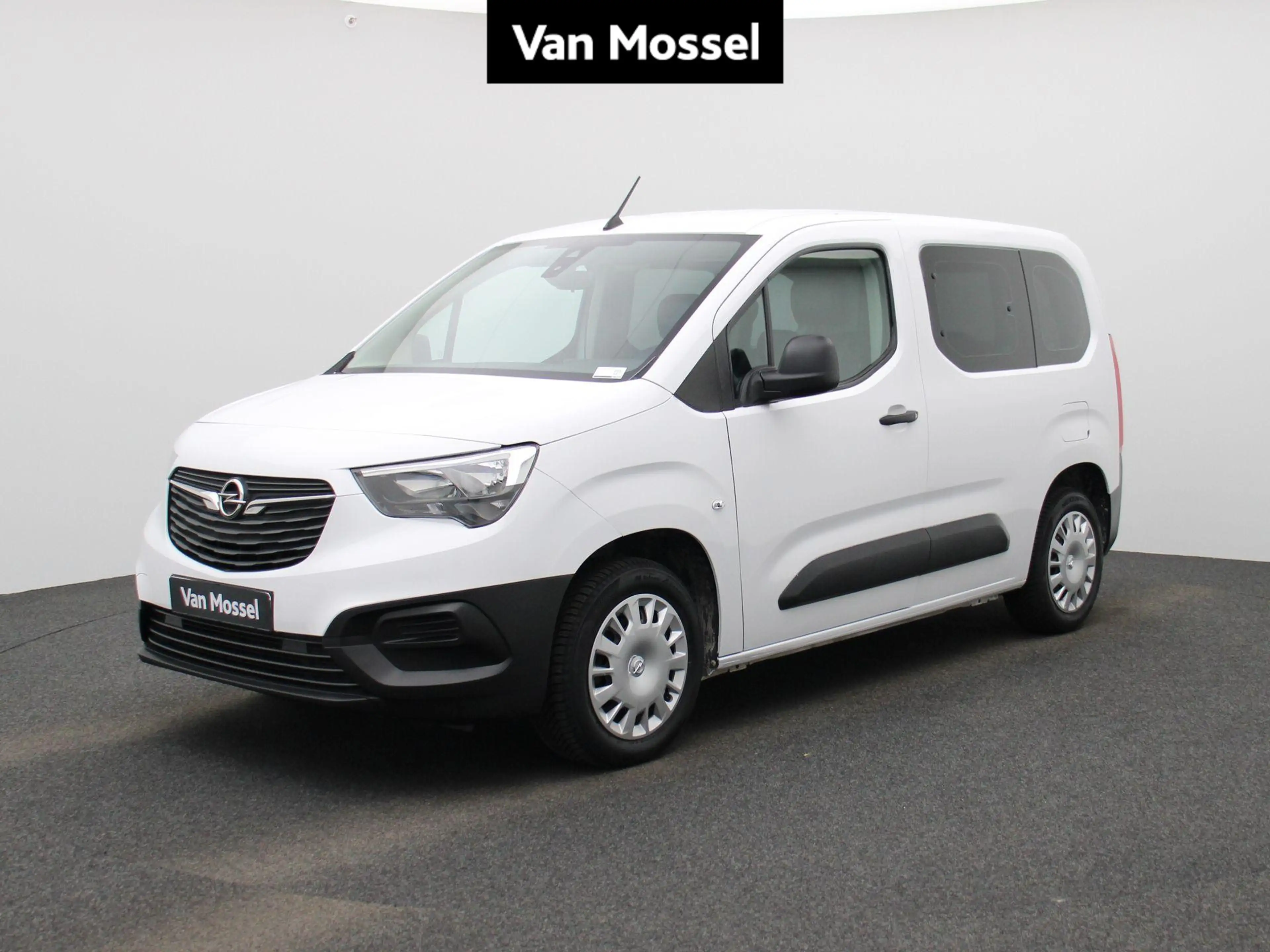 Opel Combo Life 1.5 Turbo D 100 MT6 Edition
