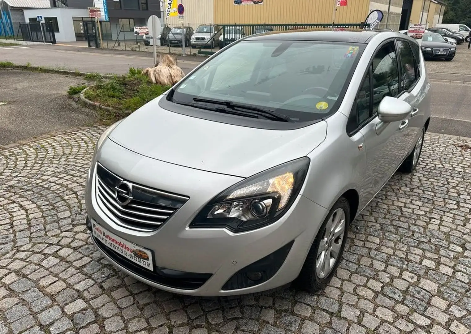 Opel Meriva B 1.7 CDTi 16V 110 cv-GPS-2011 Grau - 1