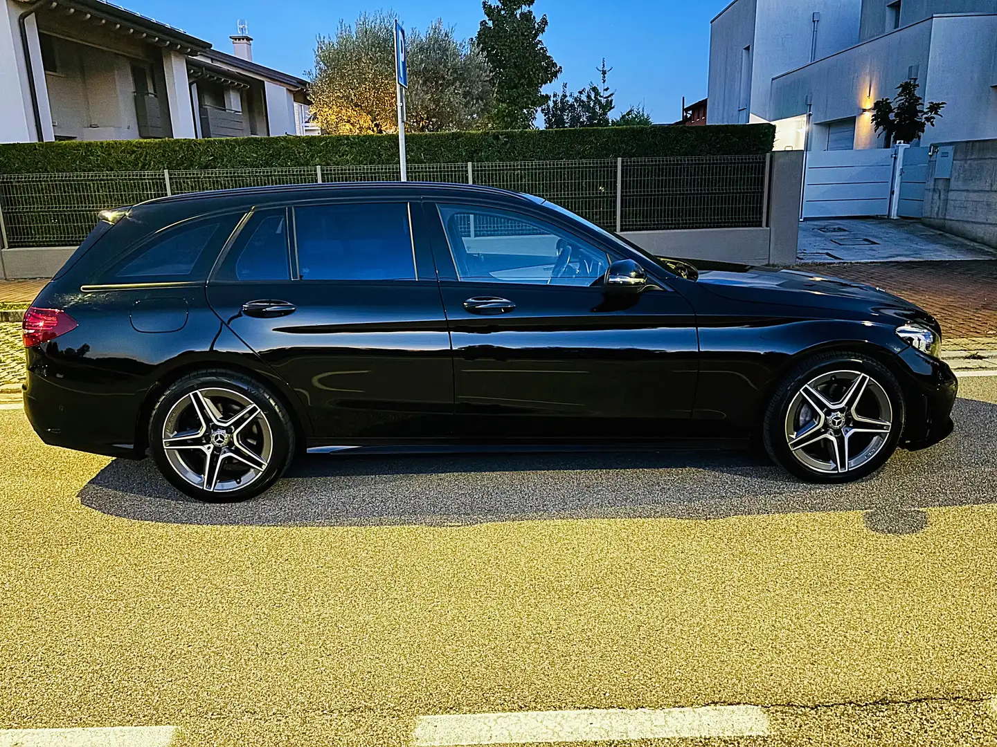 Mercedes-Benz C 220 OK PERMUTA SW d Premium auto night edition Noir - 2