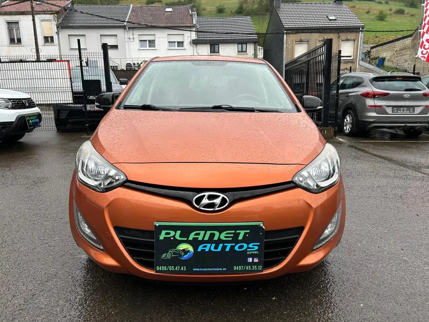 Hyundai i20 1.2i 5 PORTES AIRCO BLUETOOTH GARANTIE 12 MOIS Orange - 2