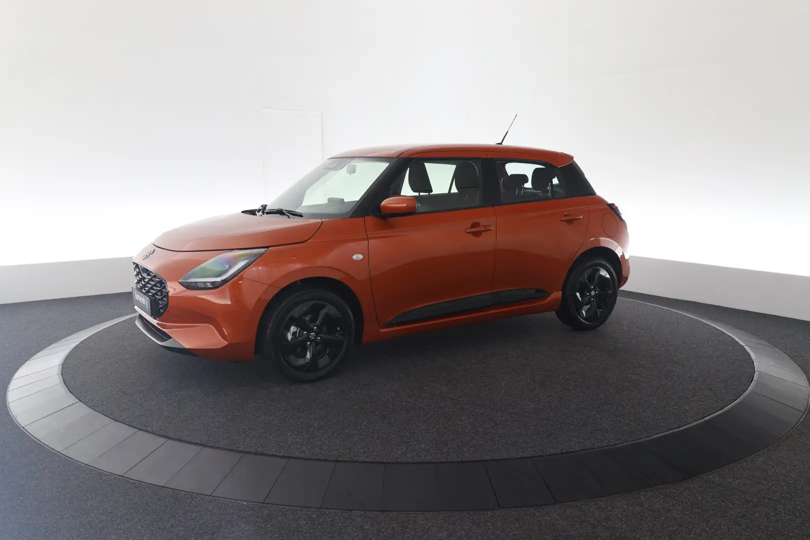 Suzuki Swift 1.2 Comfort Smart Hybrid | Inclusief GT Line pakke Naranja - 2