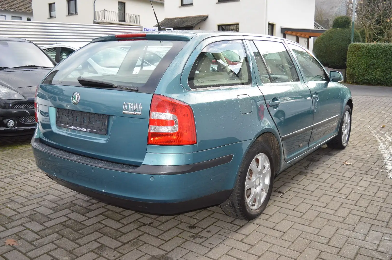 Skoda Octavia Combi Elegance 1.6 *Automatik*Navi* Grün - 2