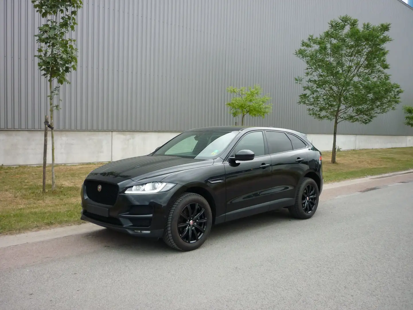 Jaguar F-Pace F-Pace 20d AWD Automaat, Camera, Leder, Xenon Noir - 1